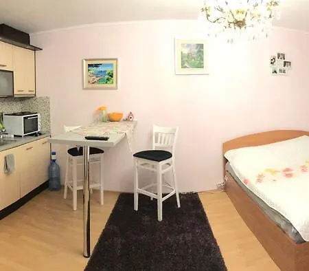 Studio In Olga Apartment